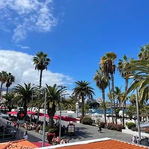 Oasis Club A Puerto de la Cruz (Tenerife)